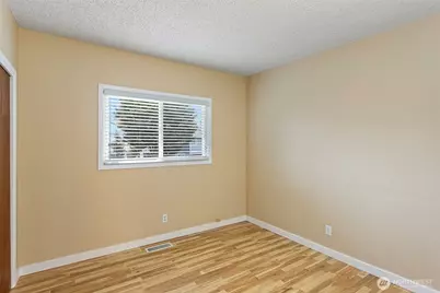 260 Melcher Street W, Port Orchard, WA 98366 - Photo 18