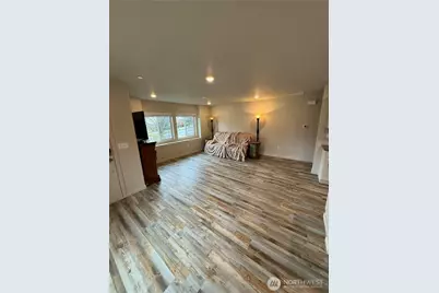 3572 Hoffman Hill Boulevard, DuPont, WA 98327 - Photo 2