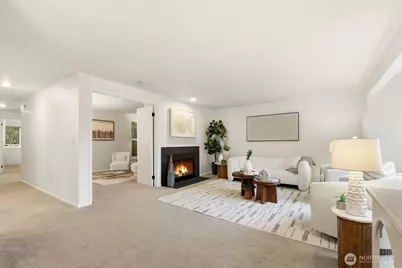 206 Mountain Park Boulevard SW #D204, Issaquah, WA 98027 - Photo 4