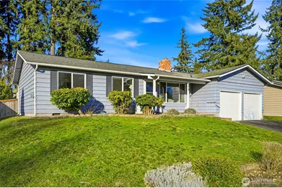 5219 172nd Street SW, Lynnwood, WA 98037 - Photo 1