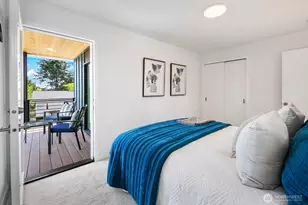 8831 Wallingford Ave N, Seattle, WA 98103 - Photo 24