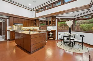 7102 NE 132nd St, Kirkland, WA 98034 - Photo 10