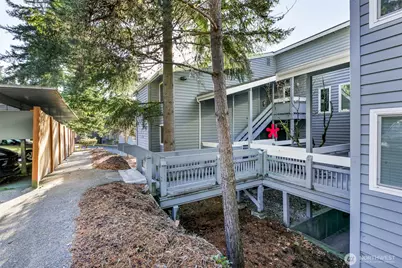 9470 Red-Wood Road NE #C-217, Redmond, WA 98052 - Photo 2