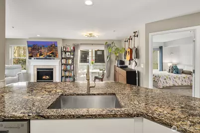 8750 Greenwood Avenue N #S208, Seattle, WA 98103 - Photo 4