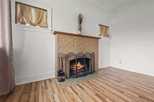 211 S 46th St, Tacoma, WA 98418 - Photo 6