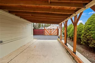 211 S 46th St, Tacoma, WA 98418 - Photo 38