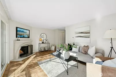 14324 126th Avenue NE #C201, Kirkland, WA 98034 - Photo 4