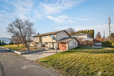 2149 NE 1st Street, East Wenatchee, WA 98802 - Photo 4