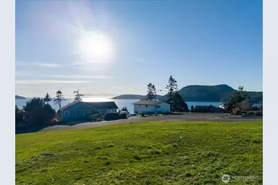 4708 Bryce Drive, Anacortes, WA 98221 - Photo 4