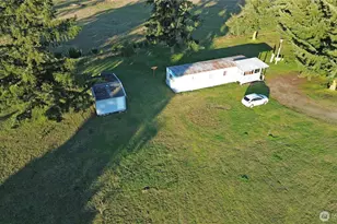 18525 Sargent Rd SW, Rochester, WA 98579 - Photo 10