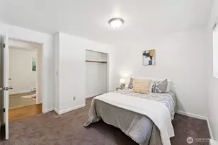 19520 Grannis Rd, Bothell, WA 98012 - Photo 18