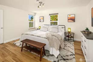 11252 Evanston Ave N, Seattle, WA 98133 - Photo 12