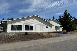 10894 Rhody Dr, Port Hadlock, WA 98339 - Photo 4