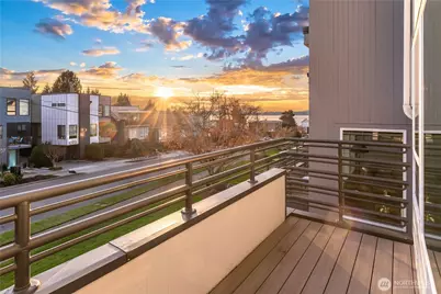 10142 NE 63rd Street, Kirkland, WA 98033 - Photo 6