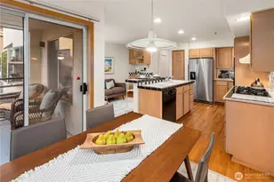 10142 NE 63rd St, Kirkland, WA 98033 - Photo 14