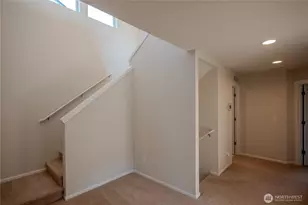 10524 191st St E, Puyallup, WA 98374 - Photo 4