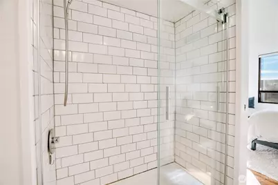 2621 2nd Avenue #706, Seattle, WA 98121 - Photo 22