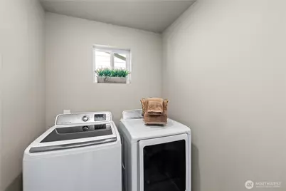 32898 Pine Avenue SE, Black Diamond, WA 98010 - Photo 28