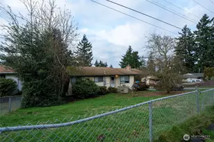 24717 S 35th Ave, Kent, WA 98032 - Photo 2