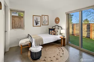 928 34th Ave, Seattle, WA 98122 - Photo 28