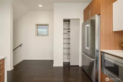 928 34th Avenue, Seattle, WA 98122 - Photo 8