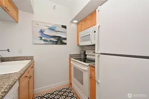 2331 42nd Ave SW, Seattle, WA 98116 - Photo 8
