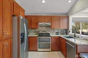 13026 SE 206th Pl, Kent, WA 98031 - Photo 6