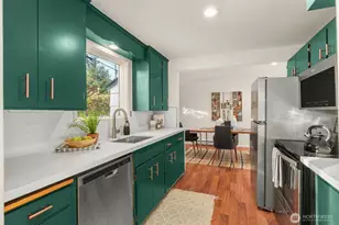 13308 1st Ave NE, Seattle, WA 98125 - Photo 6