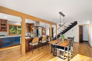 23208 107th Ave SW, Vashon, WA 98070 - Photo 8