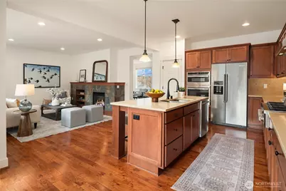 327 4th Avenue S, Kirkland, WA 98033 - Photo 8