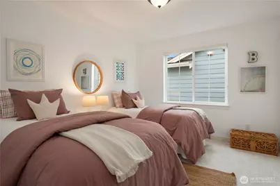 327 4th Avenue S, Kirkland, WA 98033 - Photo 24