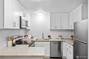 13932 NE 60th St, Redmond, WA 98052 - Photo 6