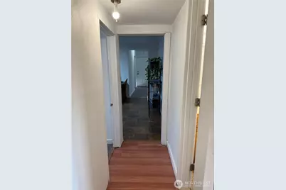 319 E Section Street, Mount Vernon, WA 98273 - Photo 22