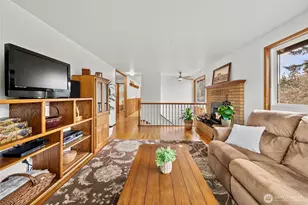 9512 Olson Rd NW, Bremerton, WA 98311 - Photo 8