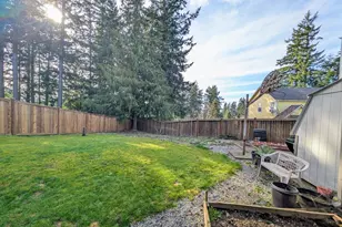 18103 81st St E, Bonney Lake, WA 98391 - Photo 22