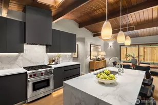 5409 NE 54th St, Seattle, WA 98105 - Photo 14