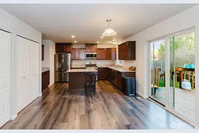 244 NE Tronson Circle, Bremerton, WA 98311 - Photo 8