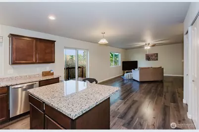 244 NE Tronson Circle, Bremerton, WA 98311 - Photo 6