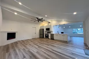 3711 Grandview Dr W, University Place, WA 98465 - Photo 10