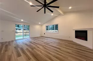 3711 Grandview Dr W, University Place, WA 98465 - Photo 12