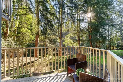 3905 108th Avenue NE #B102, Bellevue, WA 98004 - Photo 30