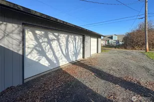 1121 Georgiana St, Port Angeles, WA 98362 - Photo 28