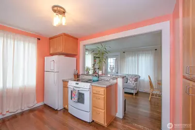 1121 Georgiana Street, Port Angeles, WA 98362 - Photo 10