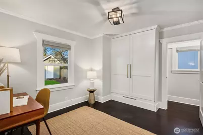 716 N 96th Street, Seattle, WA 98103 - Photo 16