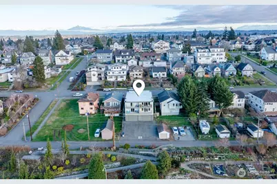 2210 Grand Avenue, Everett, WA 98201 - Photo 40