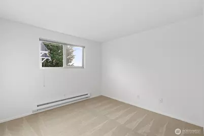 2210 Grand Avenue, Everett, WA 98201 - Photo 30