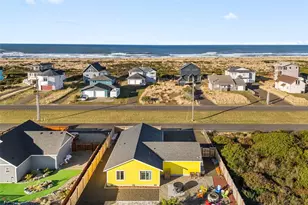 1110 Ocean Shores Blvd SW, Ocean Shores, WA 98569 - Photo 4