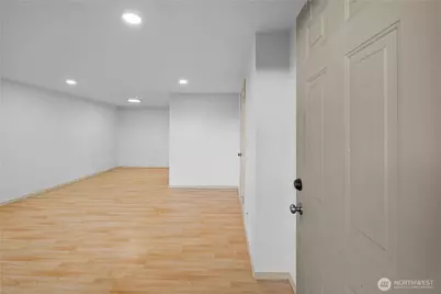 3834 175th Avenue NE #22, Redmond, WA 98052 - Photo 6