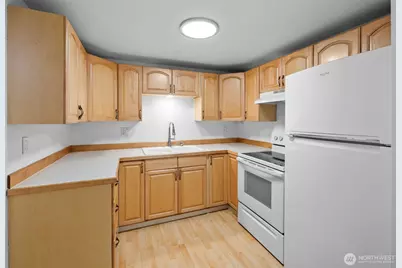 3834 175th Avenue NE #22, Redmond, WA 98052 - Photo 8