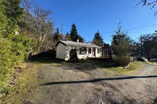 18411 12th Ave NE, Shoreline, WA 98155 - Photo 2